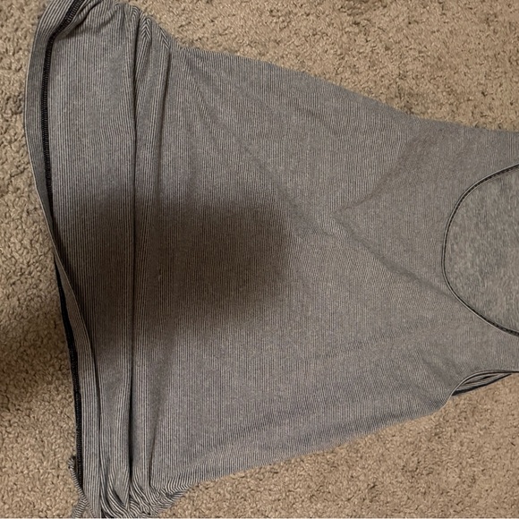 Tank top casual - Picture 3 of 3